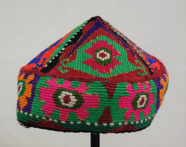 Pointed Uzbek-style skull cap, Afghanistan, 1990's.