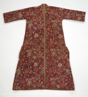 Banyan (informal man's robe), mid-18th century, from chintz fabric, tailored in Holland or England.