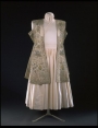 Mughal Indian coat, early 17th century.