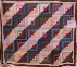 Modern American log cabin quilt, 2000.