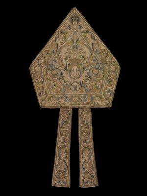 Extensively decorated mitre, probably from Italy, dated c. 1500-1550