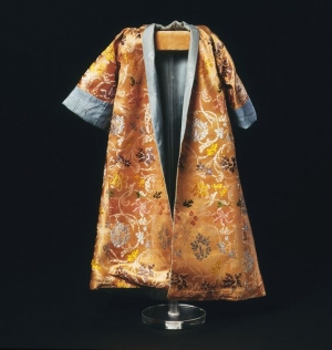 Satin doll's undress gown, England, late seventeenth century.