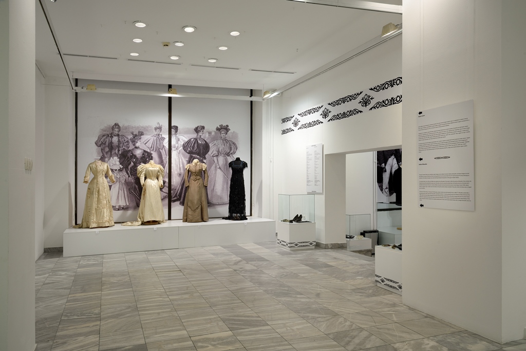 The exhibition “Fashion in Modern Serbia”, Museum of Applied Art, Belgrade, Serbia; photo: Museum of Applied Art, Belgrade / Veselin Milunović