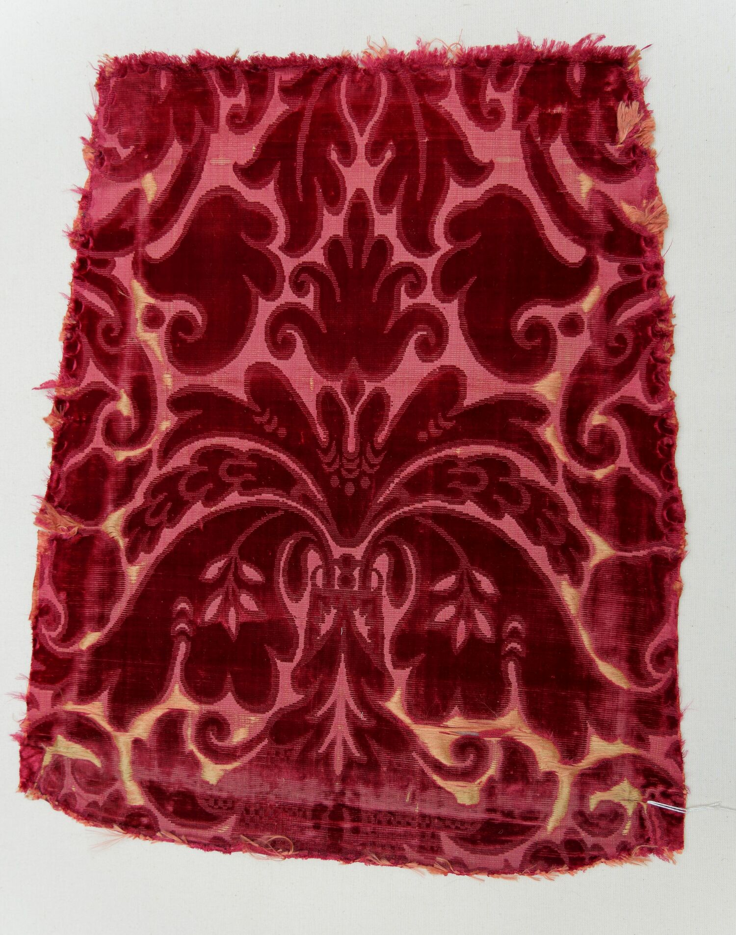Voided velvet, with cut and uncut pile (ciselé) (TRC 2011.0368).