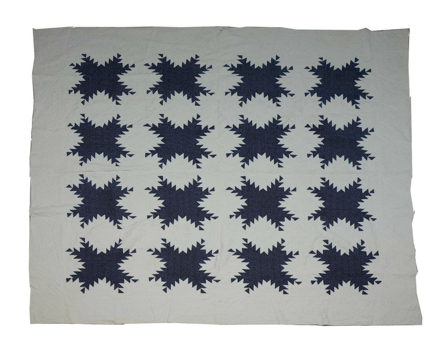 Indigo feathered star quilt, USA, c. 1830 (TRC 2018.2630).