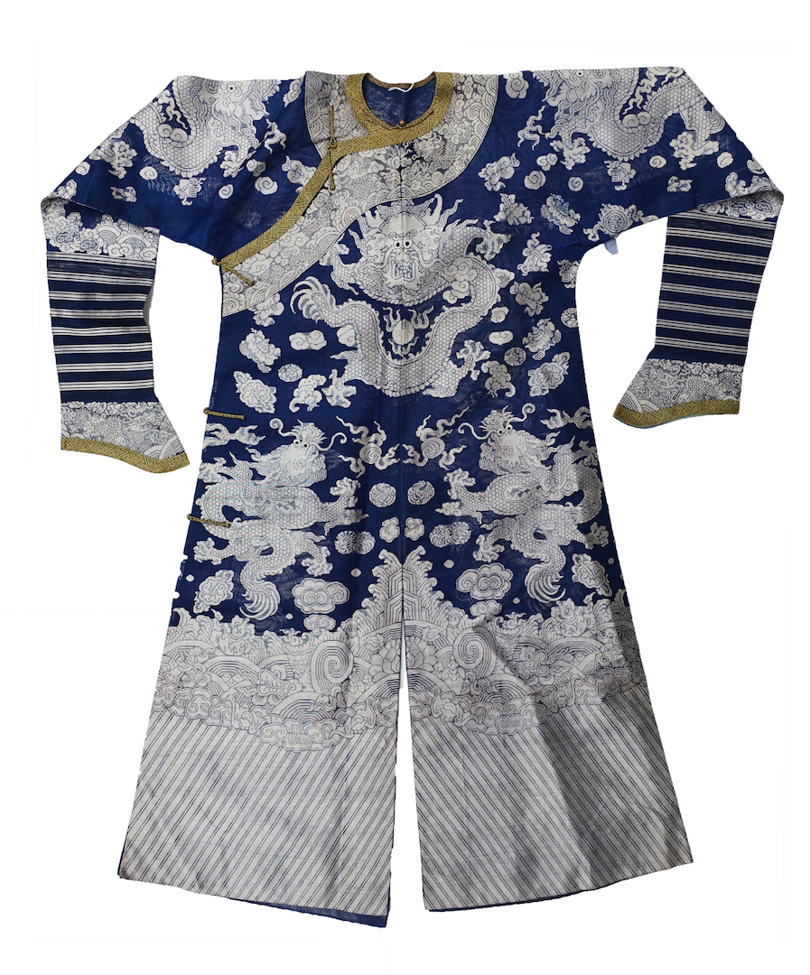 Early 20th century Manchu Chinese woven gown (TRC 2023.2134).