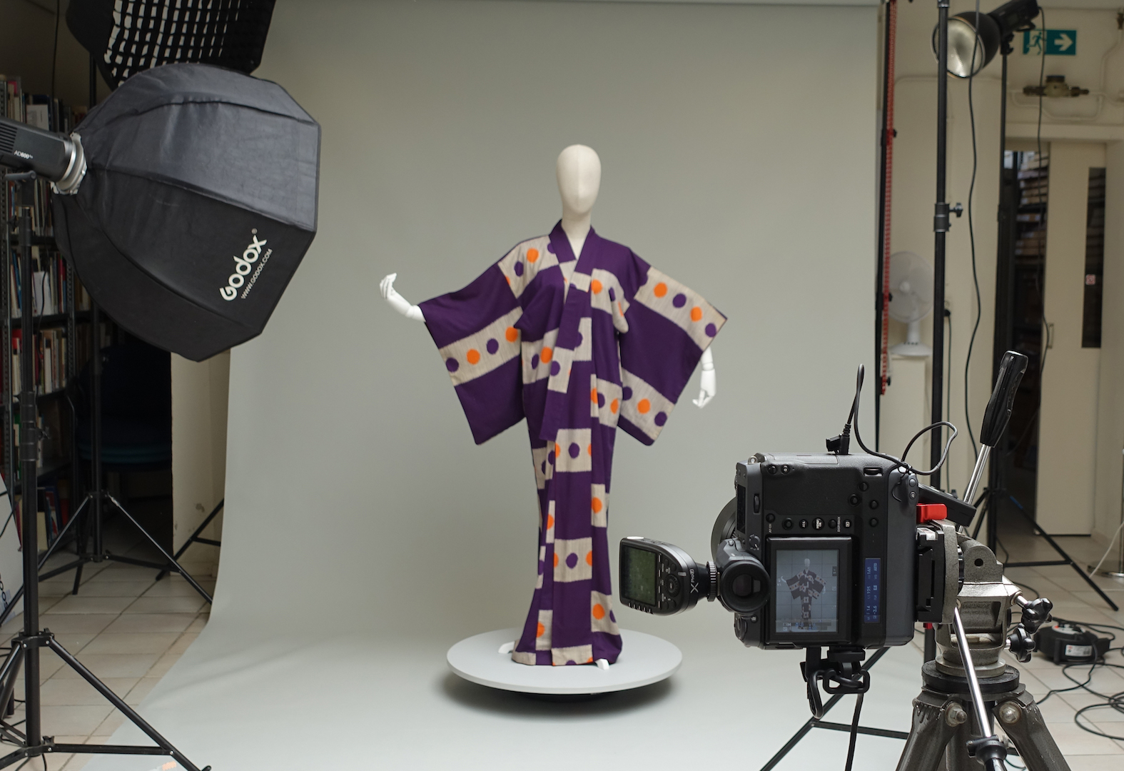 Japanese kimono, prepared for 360-photography. Photograph by author.