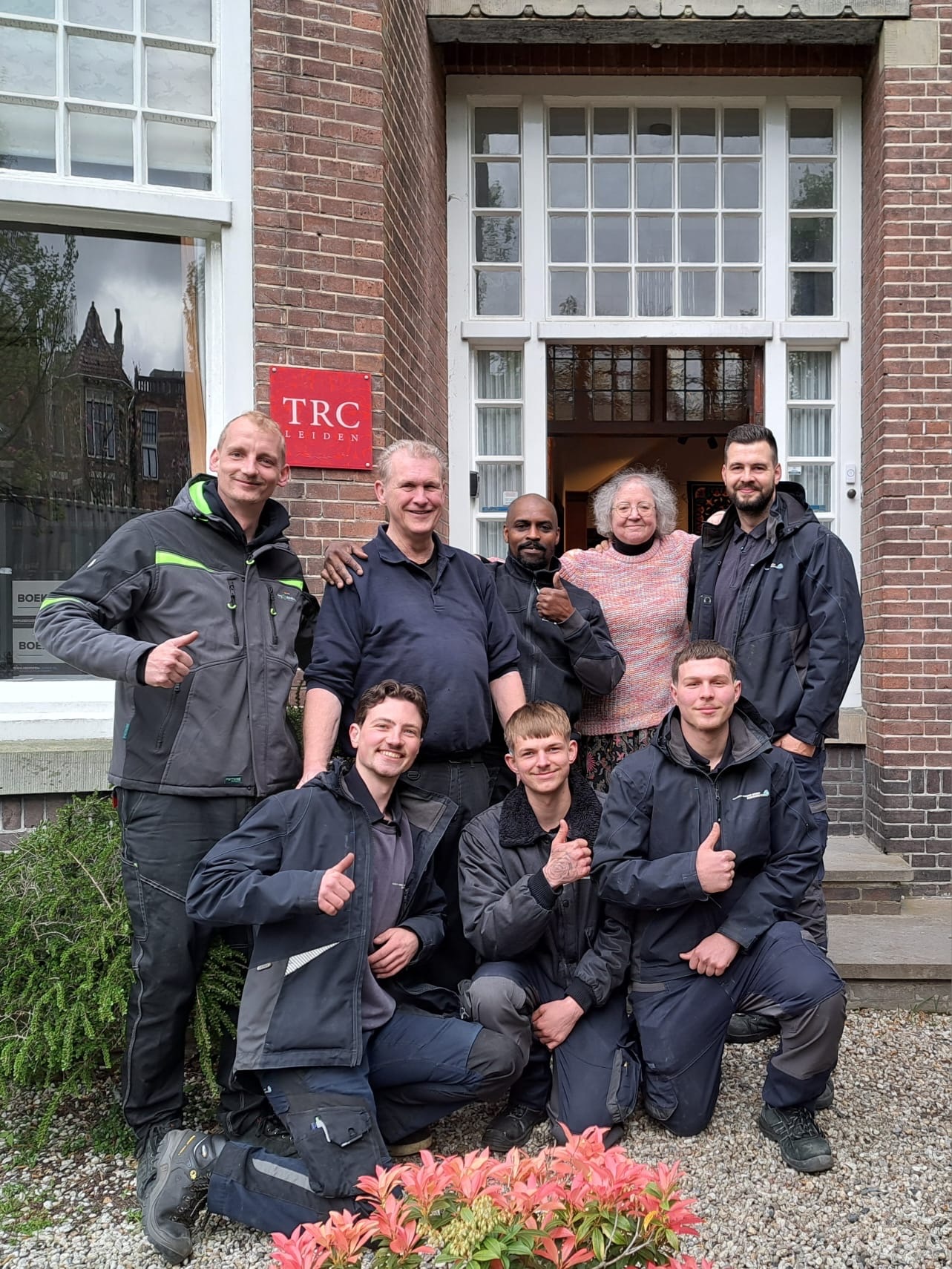 Fig. 1. Finishing the move: Group photograph with the lads (and Gillian), 10 April. Photograph by Emilie Lambert.