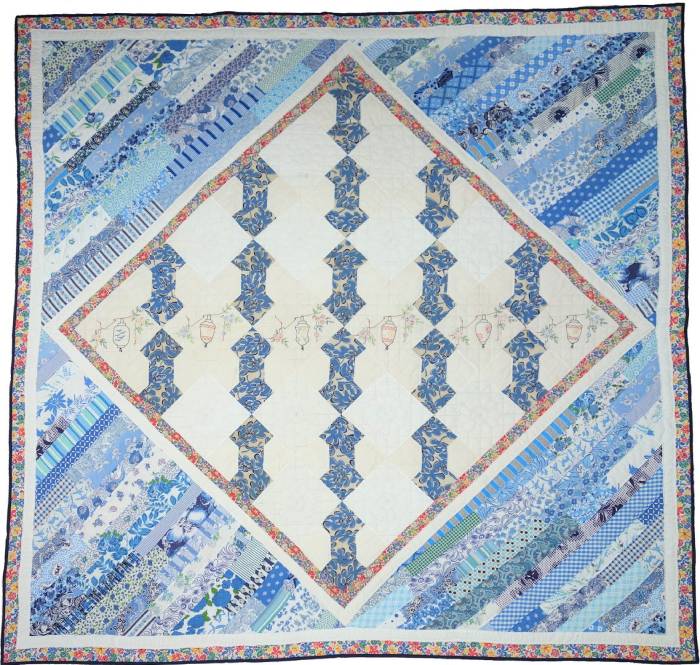 American quilt with the Bow Tie Chinese Lantern pattern, timespan quilt from second quarter 20th century (TRC 2019.2040).