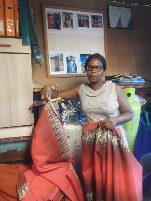 Theolfine Vetumbuavi Mbaha from Namibia making the outfit TRC 2022.3119a-c (2022).
