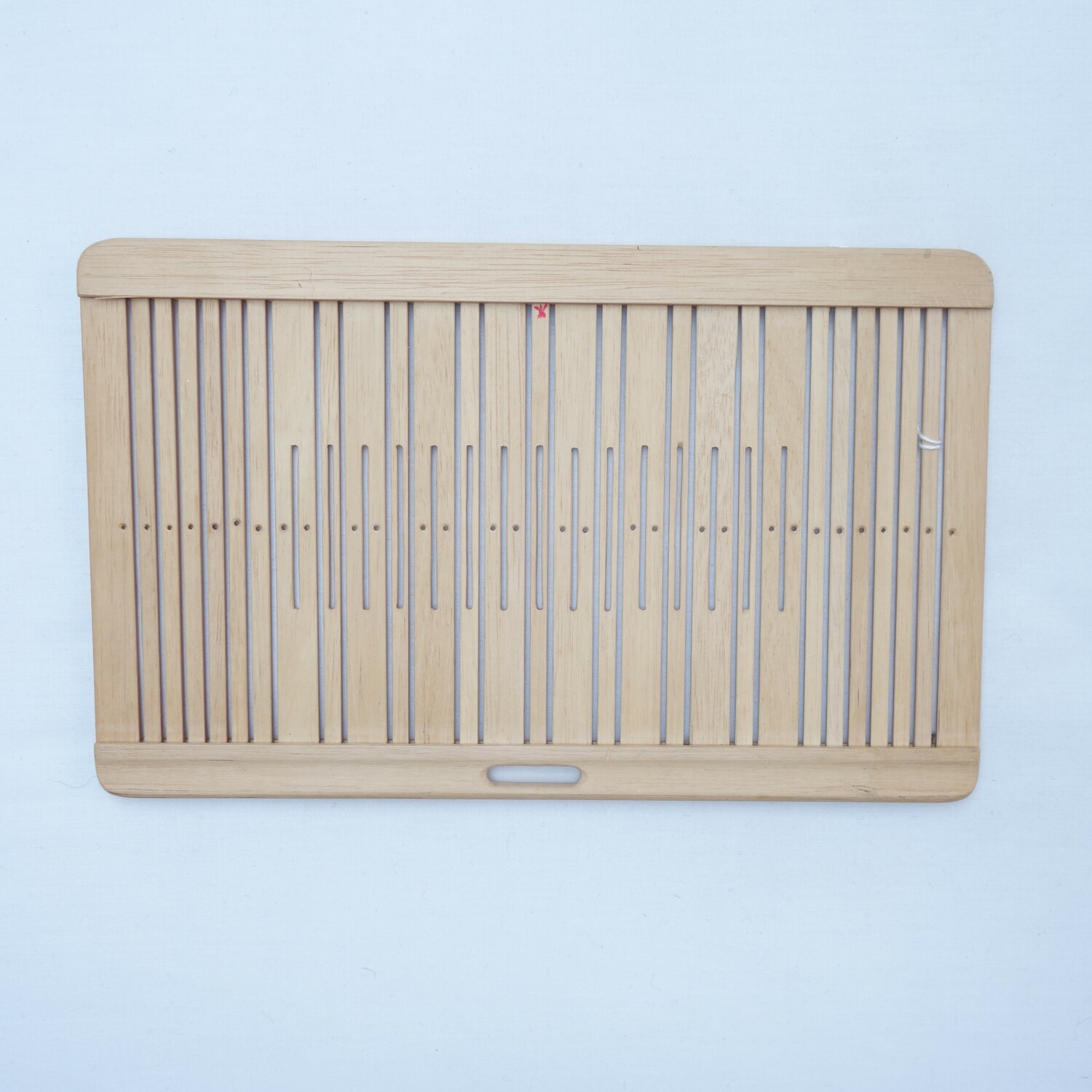 An example of a heddle, TRC.2020.5606.
