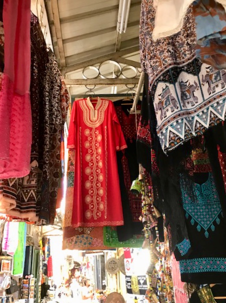 Street scene in the Jerusalem bazaar, 29 July 2019. Photograph Willem Vogelsang.