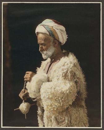 Spinning man from Ramallah, Palestine, ca. 1900. Library of Congress  LC-DIG-ppmsca-18417-00020